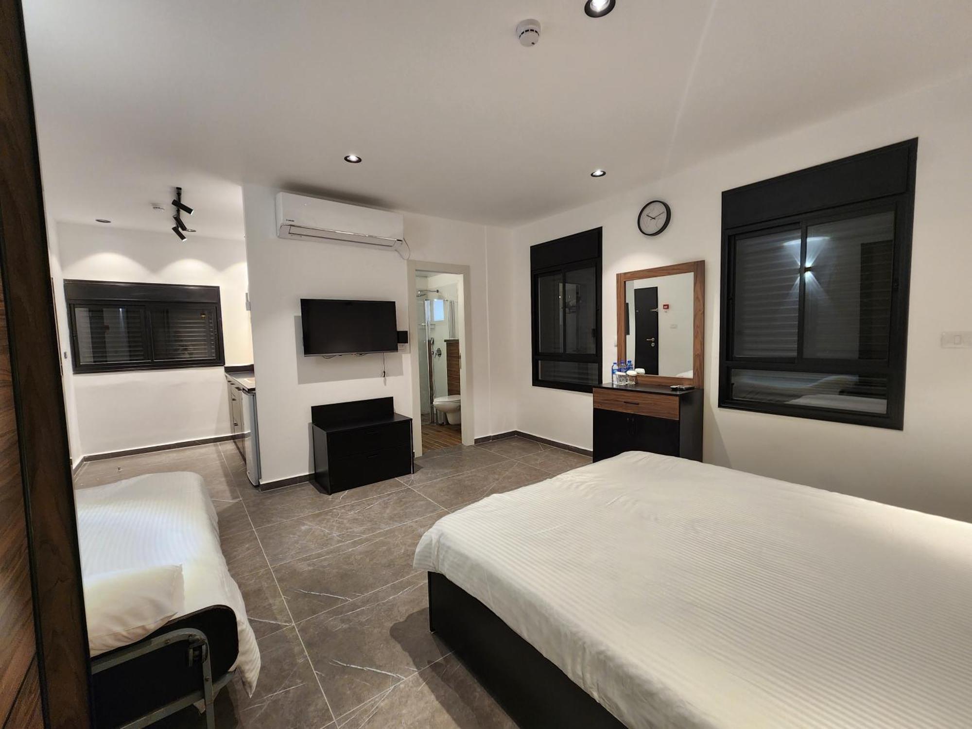 נצרת Zozo Guesthouse מראה חיצוני תמונה